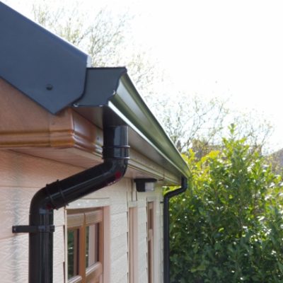 seamless-aluminium-gutter Fascia-Mounted Open Gutters